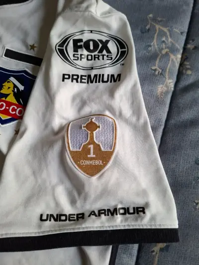 Camiseta Colo-Colo blanca Copa Libertadores - miniatura 2