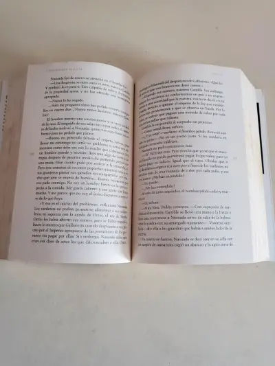 Libro Eldest de Christopher Paolini - miniatura 3