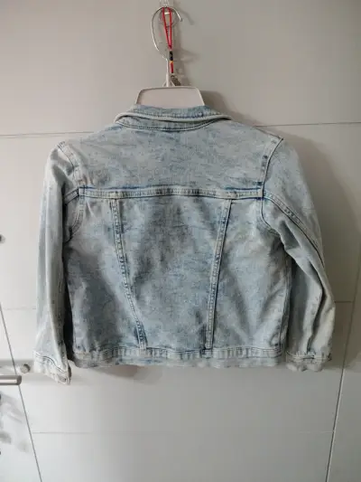 Chaqueta de mezclilla azul claro - miniatura 2