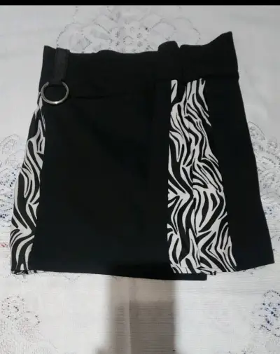Falda nueva con diseño  animal print - miniatura 2