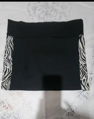 Falda nueva con diseño  animal print - miniatura 3