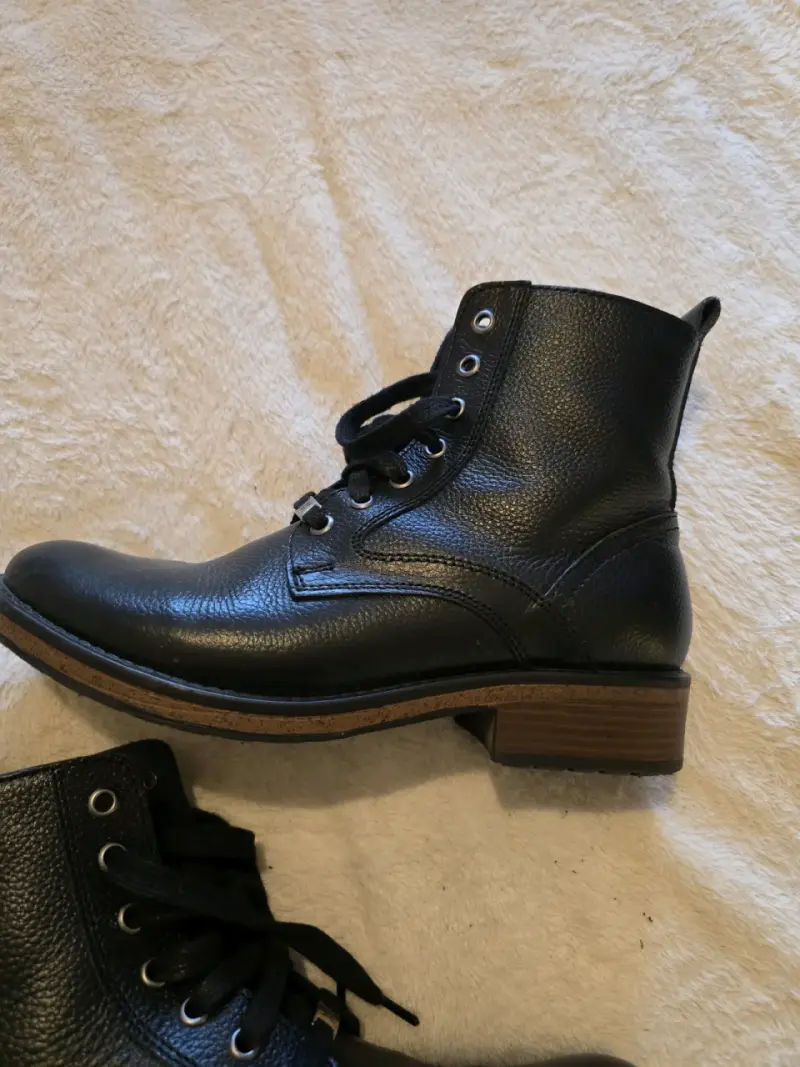 Botines de cuero negro para mujer - 1