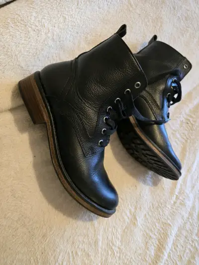 Botines de cuero negro para mujer - miniatura 3