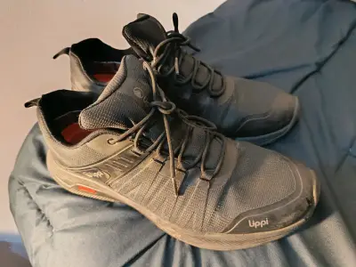 Zapatillas deportivas negras lipi - miniatura 1