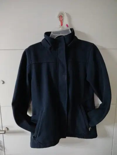 Chaqueta softshell azul marino con interior rosado - miniatura 2