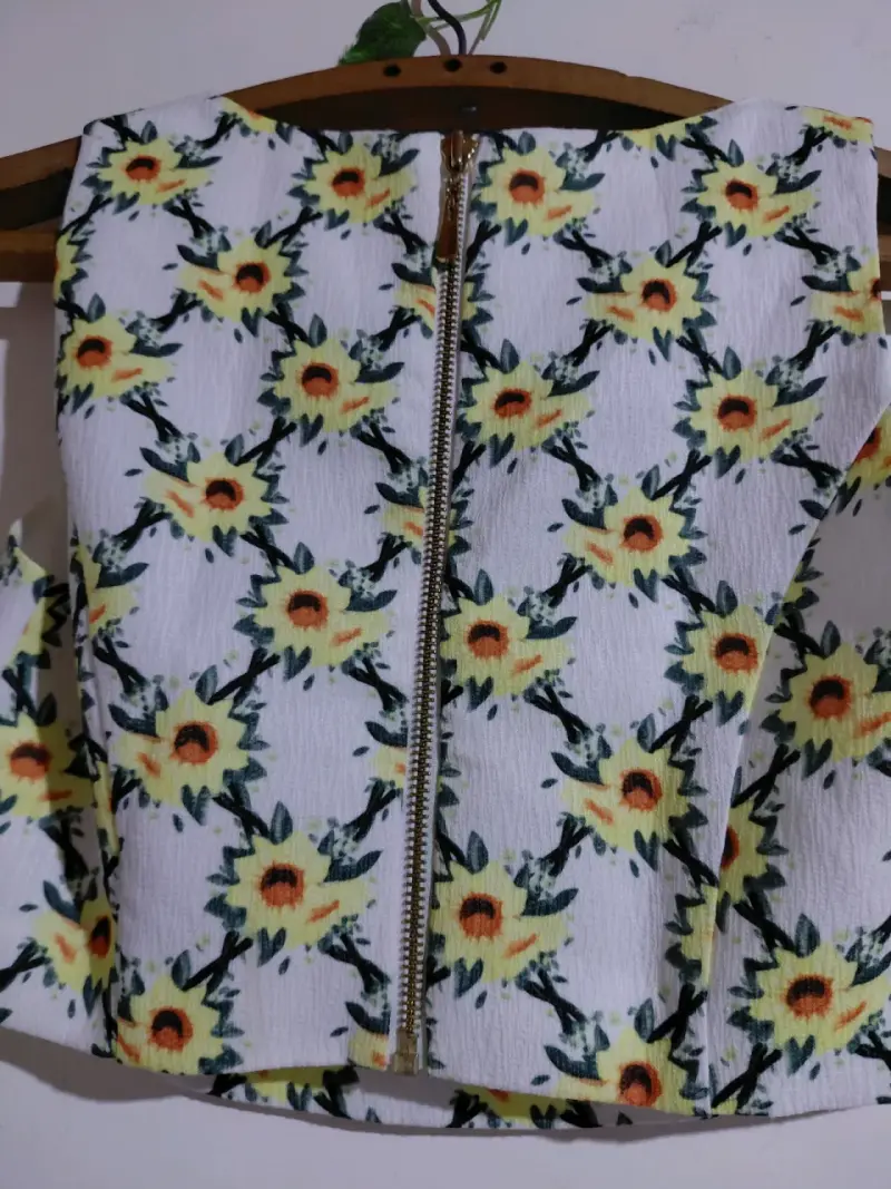 Top corto floral Vero Moda - 3