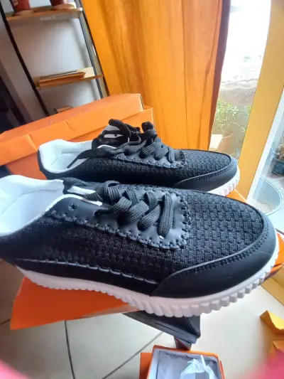 Zapatillas para mujer - miniatura 1