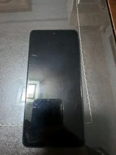 Smartphone Android con pantalla grande - miniatura 6