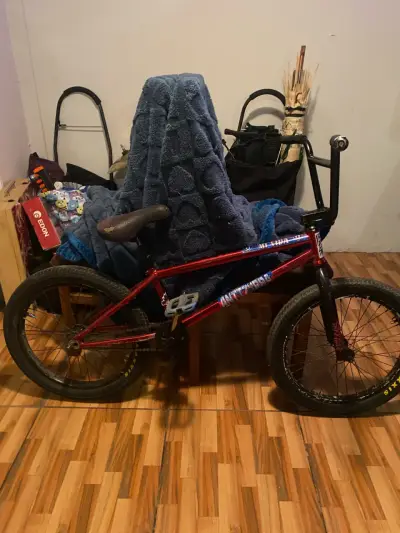 Bicicleta BMX wtp versus - miniatura 1