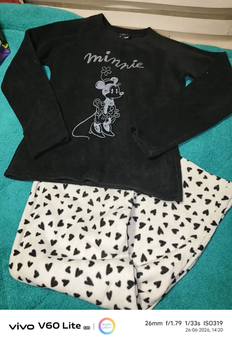 Pijama Minnie Mouse para mujer