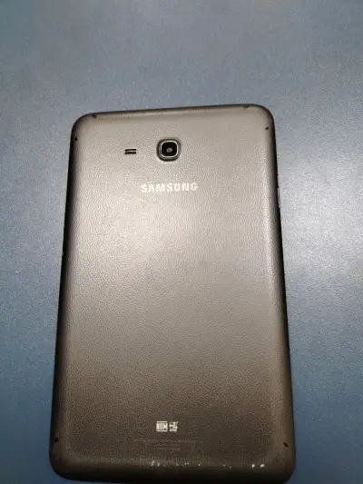 Tablet Samsung Galaxy Tab en buen estado - miniatura 5