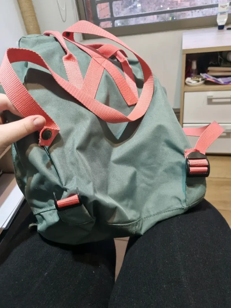 Mochila Fjällräven Kånken verde y rosa - 2
