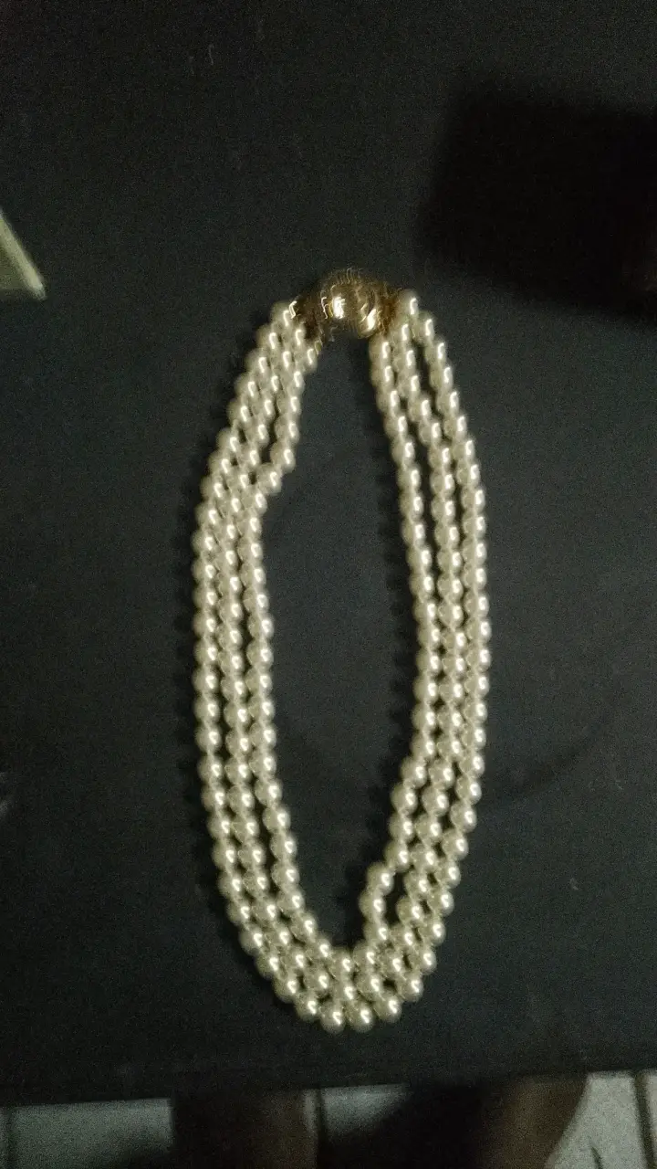 Collar de perlas de tres hileras - 3