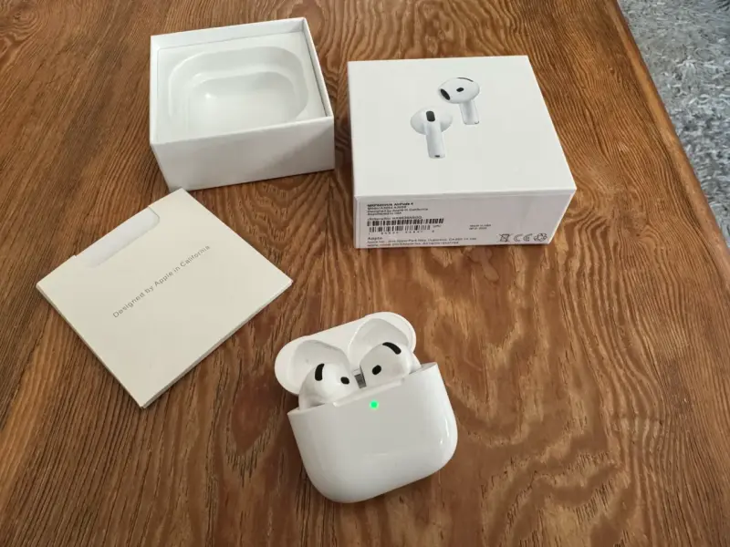 Auriculares inalámbricos Airpods 4 genéricos - 2