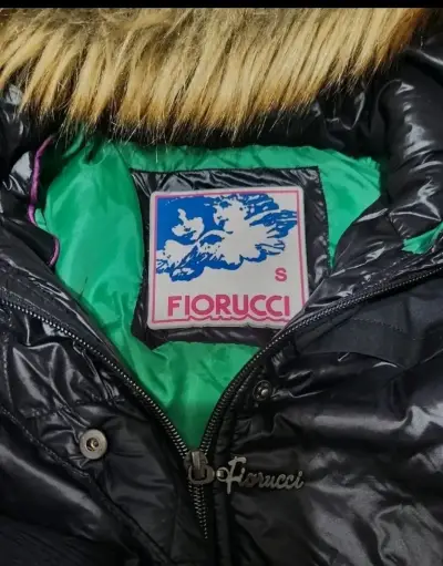 Parka Fiorucci negra con capucha de piel - miniatura 3