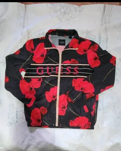 Cortavientos Guess original diseño floral - miniatura 1