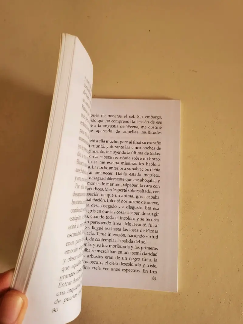 Libro 'La Máquina del Tiempo' de H.G. Wells - 3