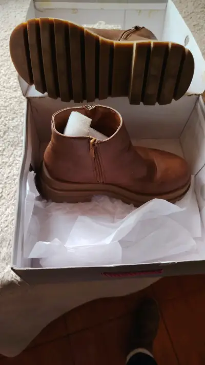 Botines de cuero marrón con cierre lateral - miniatura 1