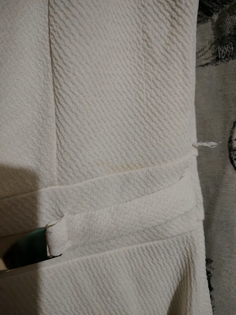 Vestido blanco sin mangas con cinturón - 3