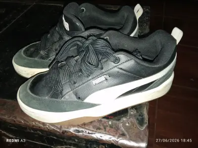 Zapatillas Puma negras talla ,40.5 - miniatura 3