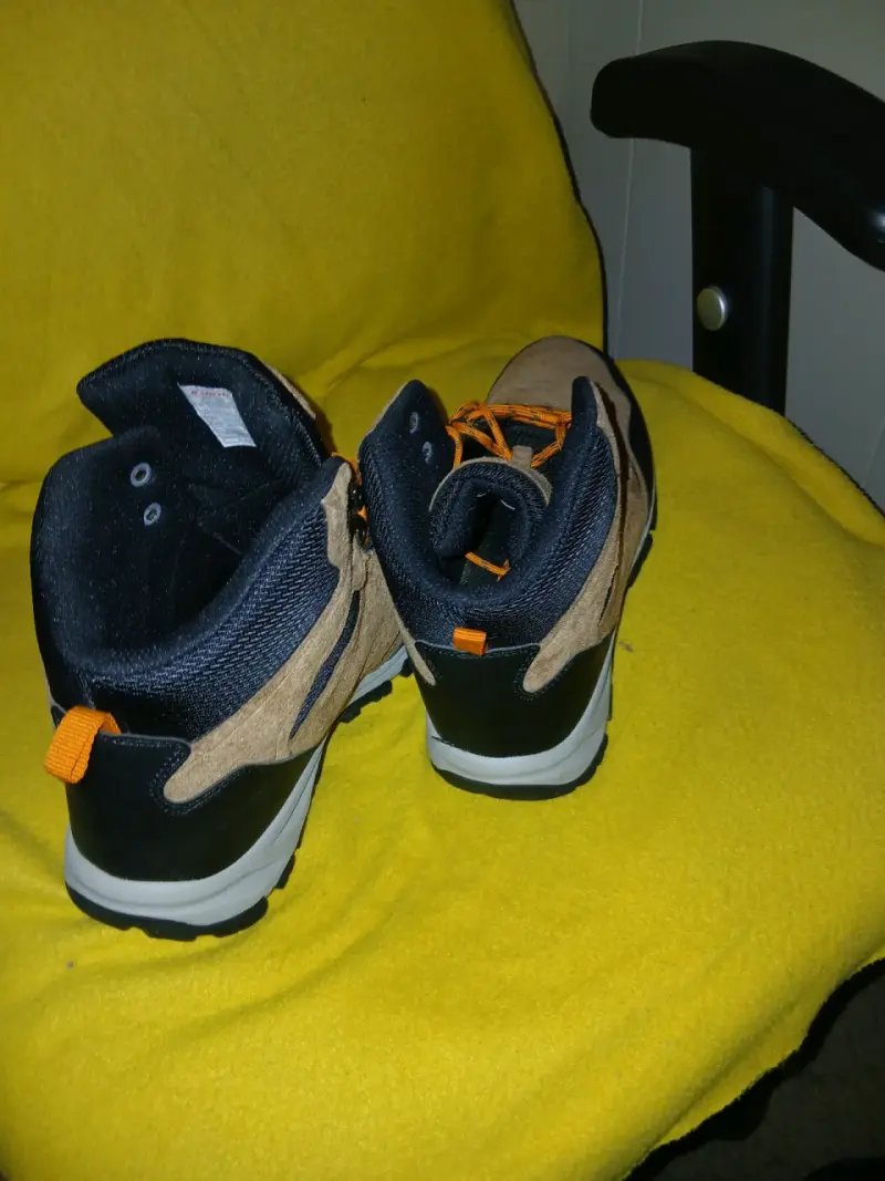 Botas de trekking Lotto marrones talla 42 - 3