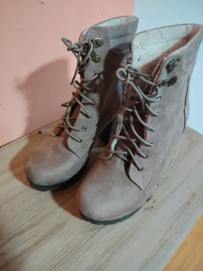 Botines de gamuza gris con forro térmico - miniatura 2