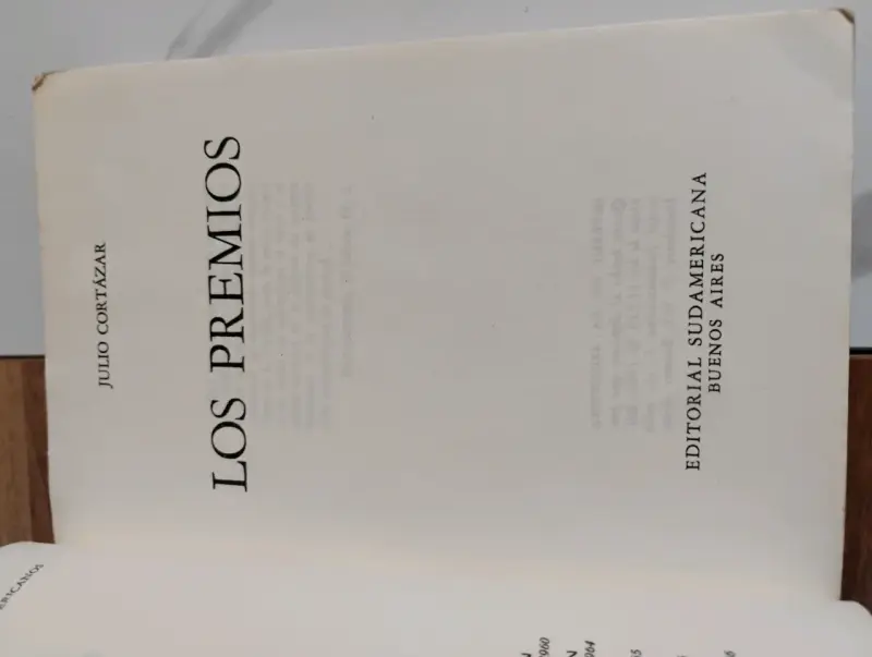 Libro 'Los Premios' de Julio Cortázar - 2