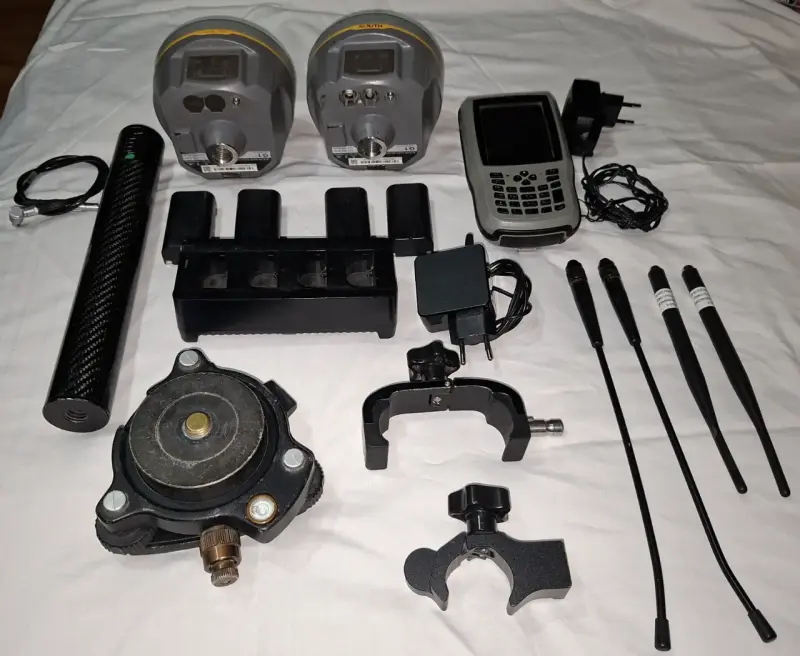 GPS geodesico Suoth Modelo G1 - 3