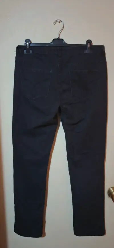 Jeans Calvin Klein negros para mujer - miniatura 3