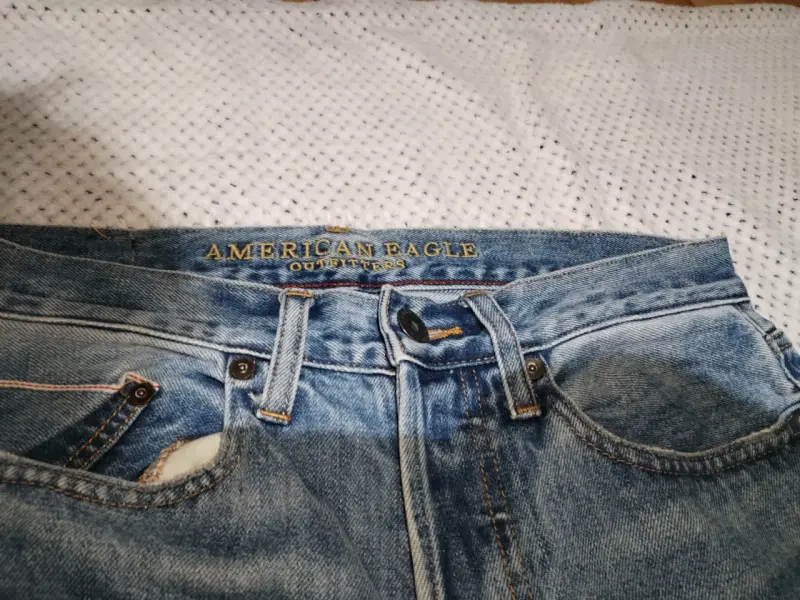 Jeans American Eagle desgastados talla 29x34 - 3