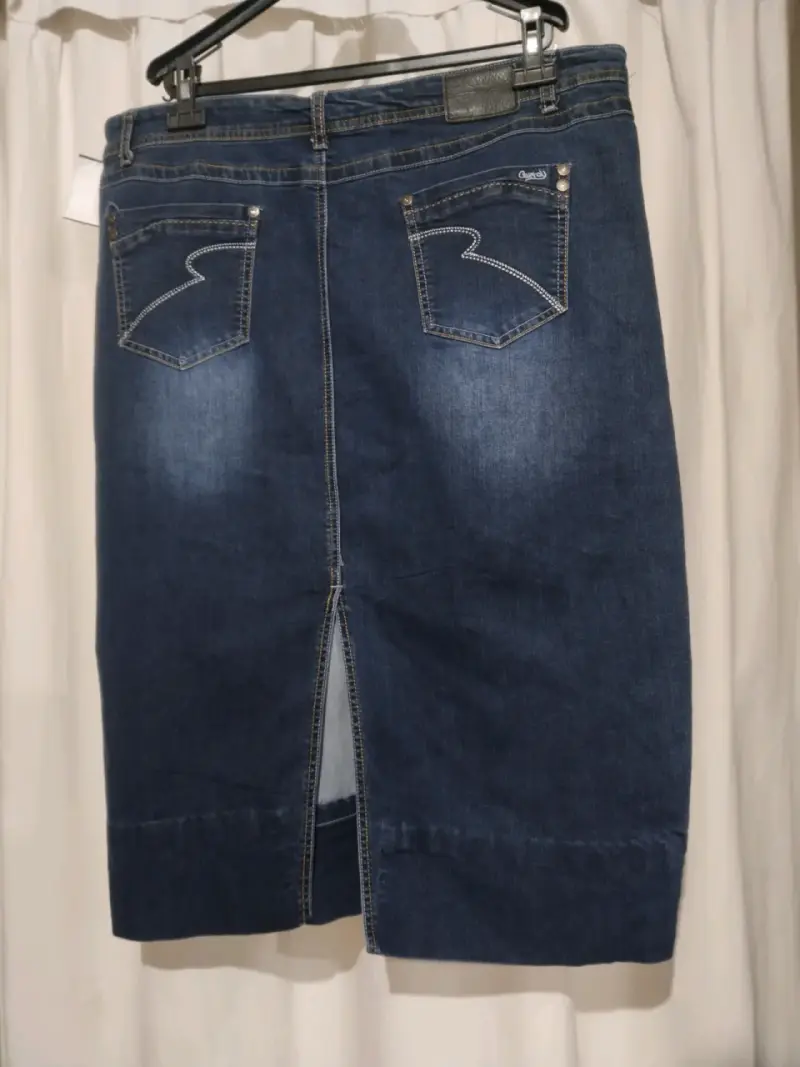 Falda de mezclilla azul talla grande - 2