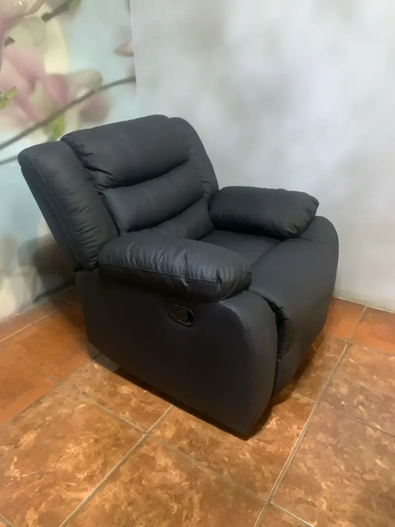 Sillón reclinable de cuero negro - 2