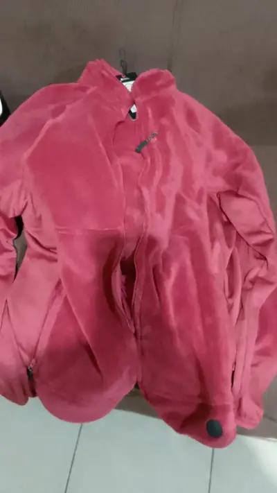 Chaqueta polar roja talla M - miniatura 2