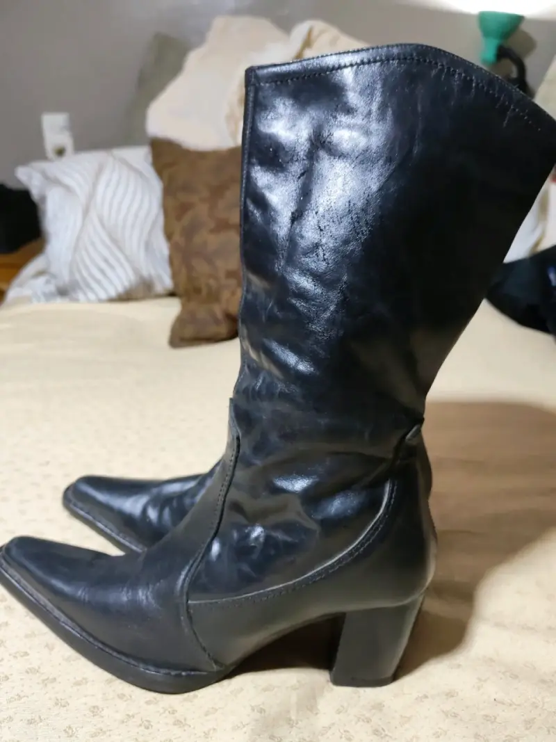 Botas de cuero negras con tacón - 3