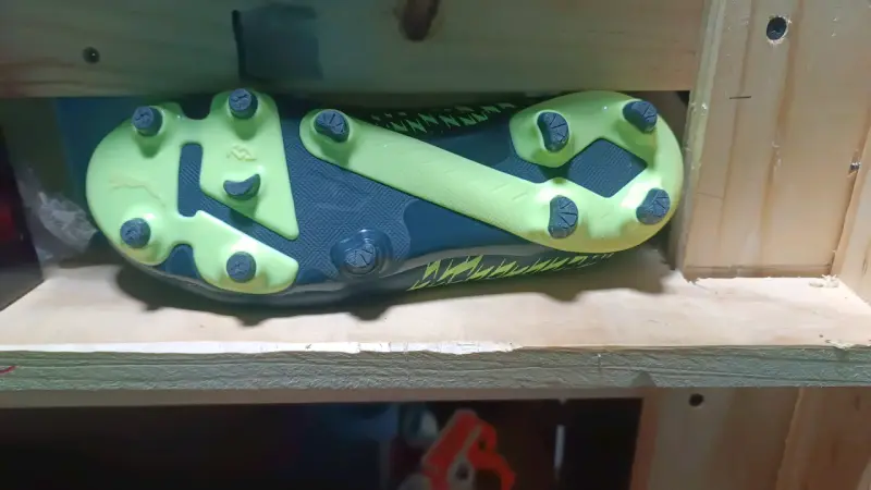 Botines de fútbol Puma negros - 4