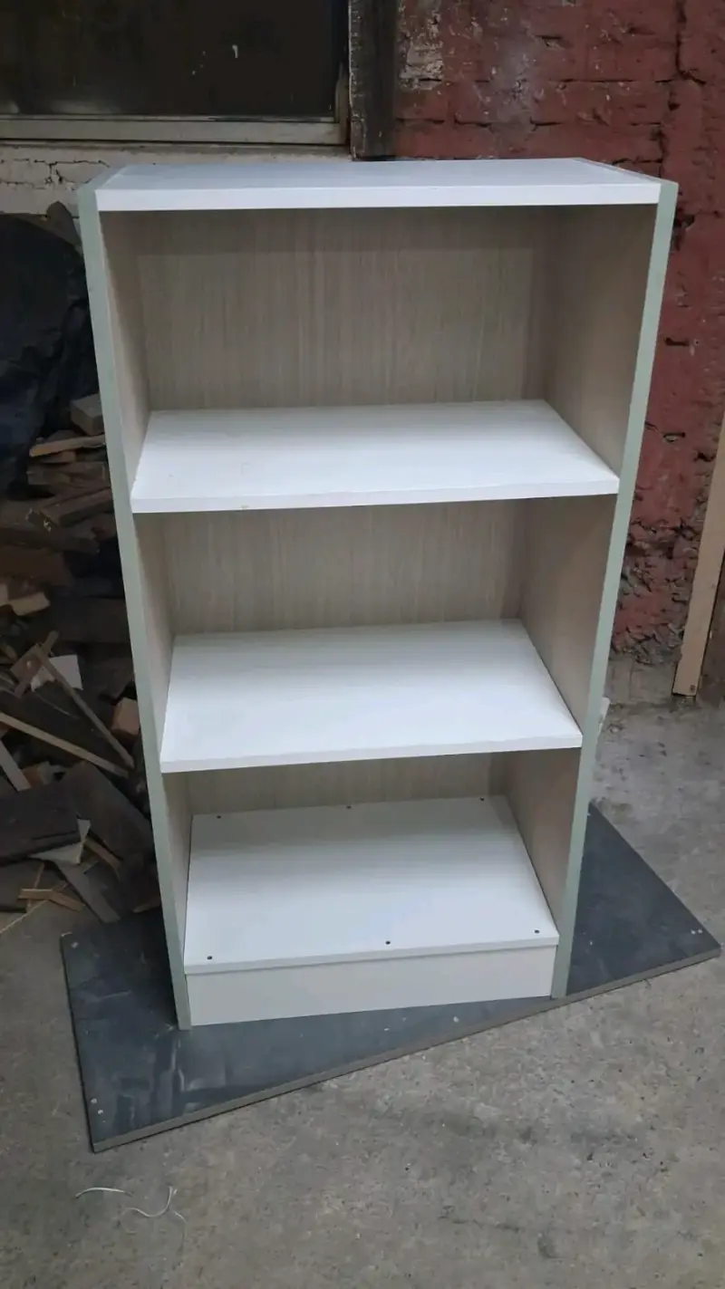 Maceteros de madera blancos - 4