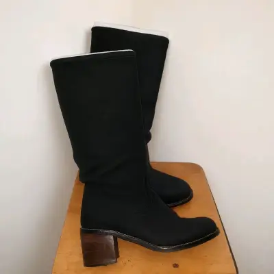 Botas negras cuero - miniatura 1