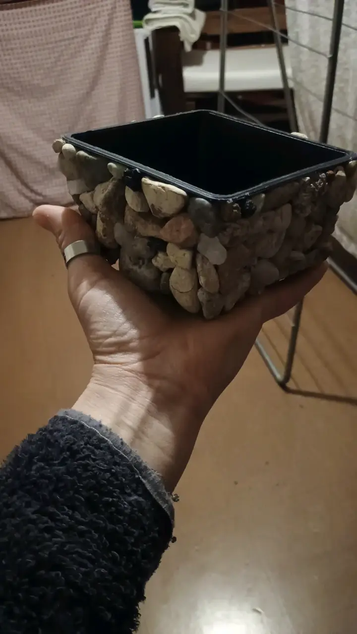Macetero decorativo con piedras naturales - 6
