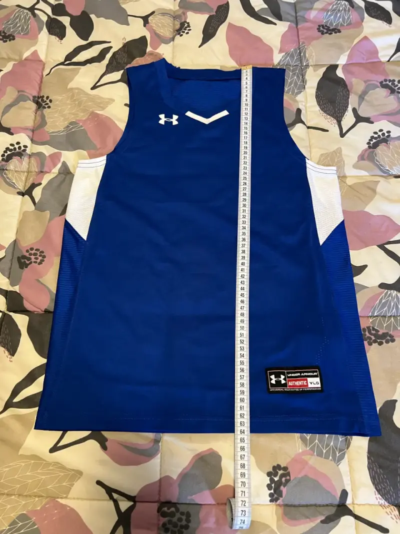 Polera deportiva Under Armour azul sin mangas - 5