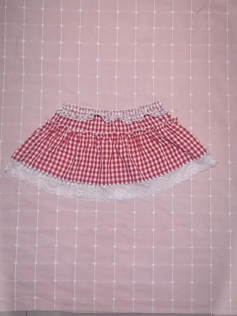 Falda a cuadros con encaje - 2