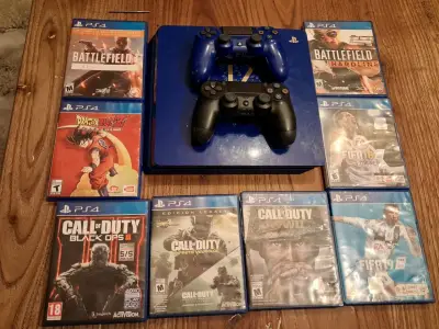 Consola PS4 con juegos y dos controles - miniatura 1