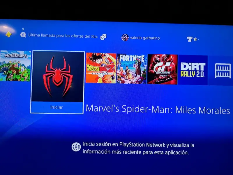 Consola PS4 con juegos y dos controles - 4