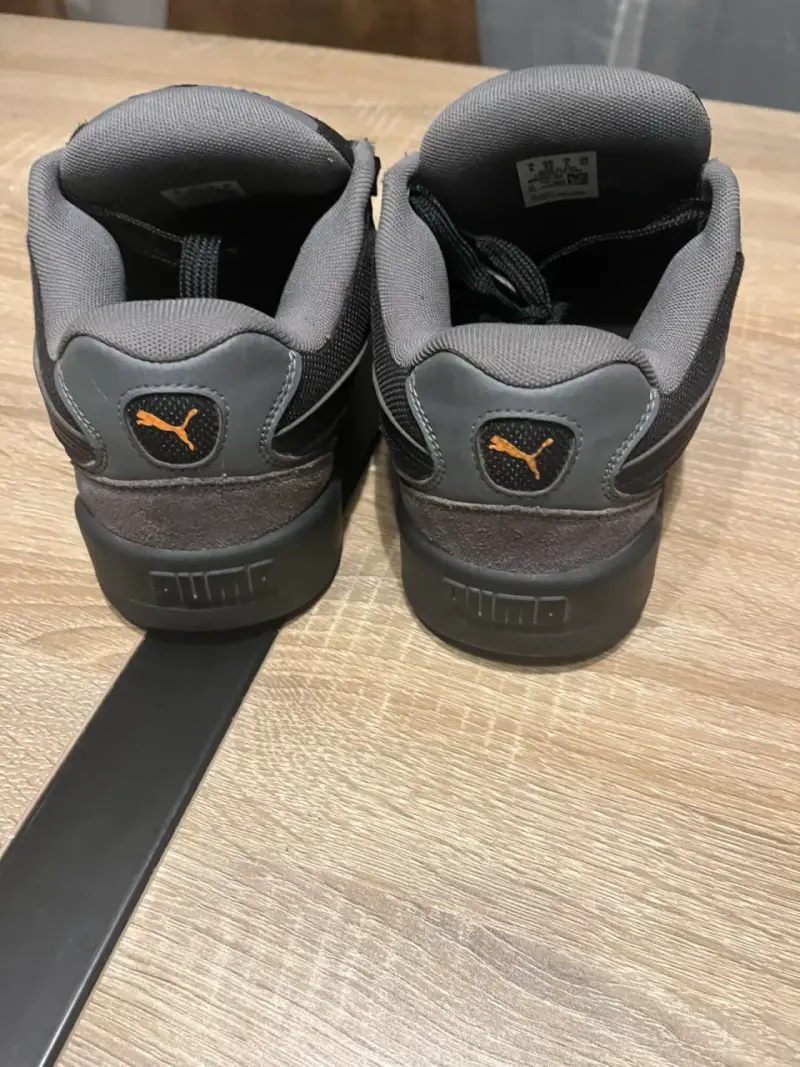 Zapatillas Puma grises para hombre - 2