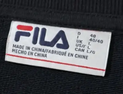 Polerón negro Fila con logo colorido - miniatura 3
