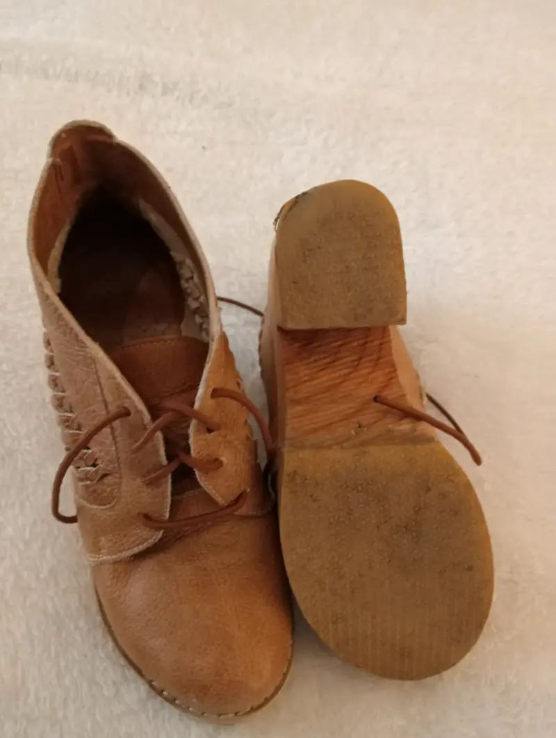 Botines de cuero marrón para mujer - 1