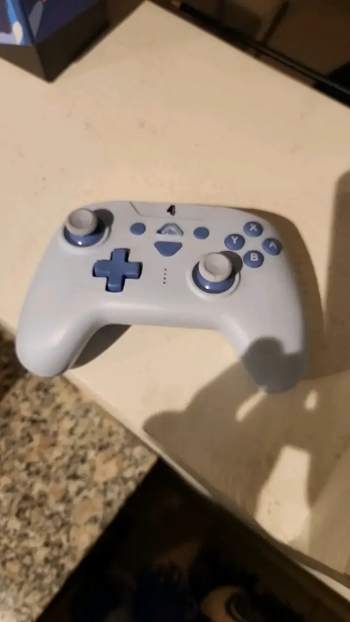 Nintendo Switch OLED edición Pokémon - 3