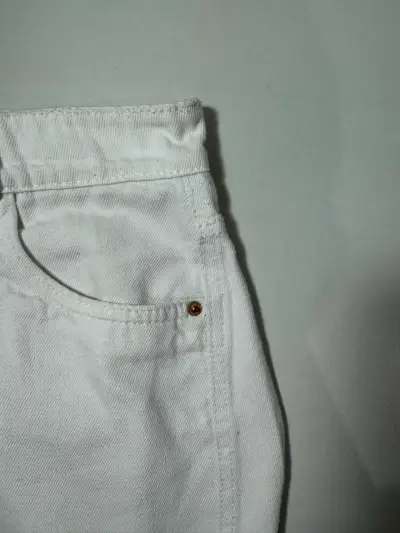 Jeans blancos “balloon” para mujer - miniatura 4