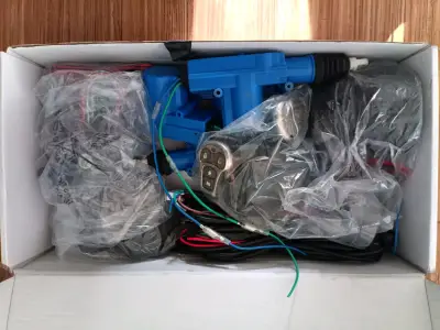 Kit de alarma para auto con cierre centralizado - miniatura 3