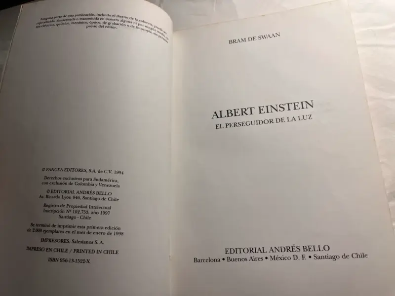 Libro Albert Einstein: El Perseguidor de la Luz - 4