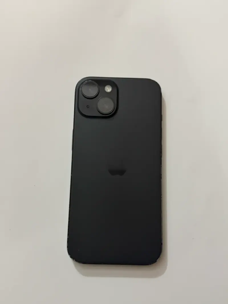 Iphone 15 usado buen estado - 2
